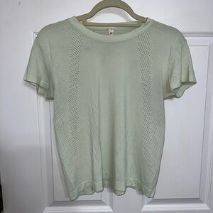 Lululemon Athletica Light Green Short Sleeve Tee